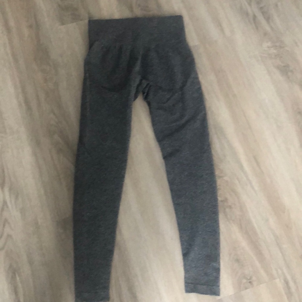 Sz S Butt lifting control leggings